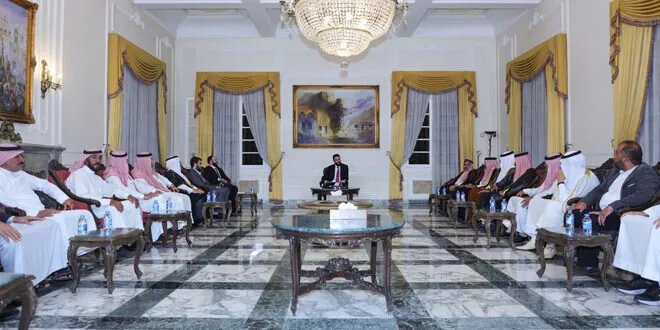 الرئيس الأسد يستقبل وفداً من شيوخ ووجهاء عشائر حلب: تأكيد على الوحدة الوطنية