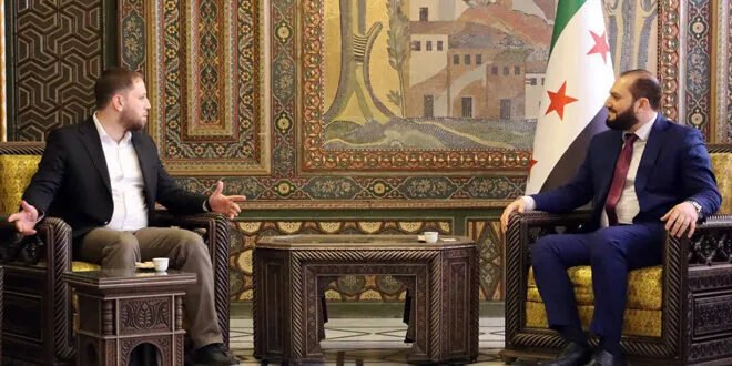 محافظا دمشق وحماة يتفقان على تعزيز التعاون لتقديم خدمات أفضل للمواطنين