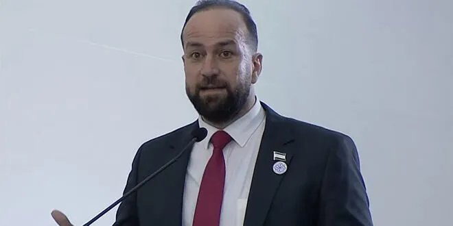 وزير الإعلام: طي صفحة الركبان.. عودة النازحين تنهي فصلاً مأساوياً من صنع حرب النظام السابق