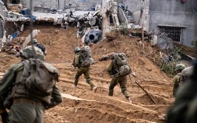 خطة إسرائيلية سرية لتسليح ميليشيا بدوية في غزة كبديل محتمل لحماس
