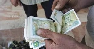 تكاليف المعيشة للأسرة السورية تتجاوز 13.6 مليون ليرة وسط أزمة اقتصادية خانقة