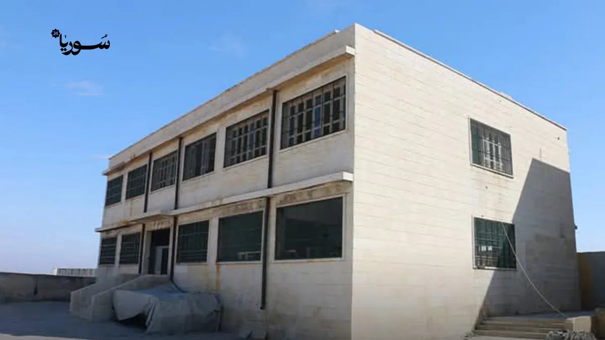 أزمة رواتب تطال معلمين منقولين من إدلب إلى حلب: معاناة مستمرة ومطالبات بالإنصاف