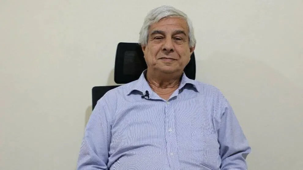 تفاصيل اعتقال الصحافي حسن ظاظا في دمشق بعد مداهمة منزله