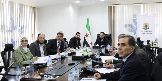 لجنة صياغة قانون الخدمة المدنية تعقد جلستها الأولى: تحديث تشريعي للوظيفة العامة
