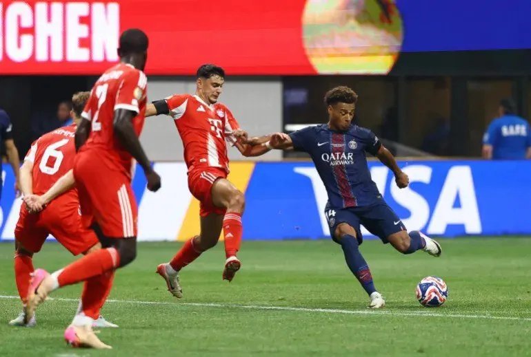 باريس سان جيرمان يطيح ببايرن ميونيخ ويبلغ نصف نهائي كأس العالم للأندية