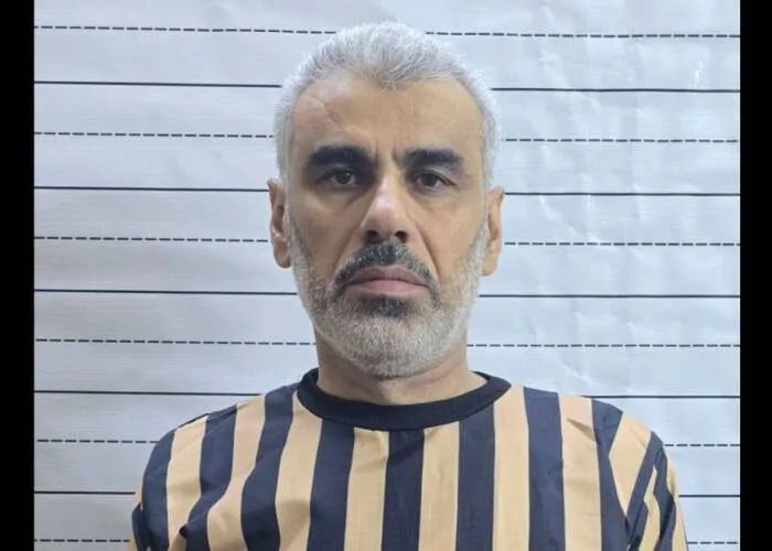 القبض على رئيس فرع الأمن السياسي بدمشق في عهد النظام السابق بتهمة ارتكاب جرائم حرب
