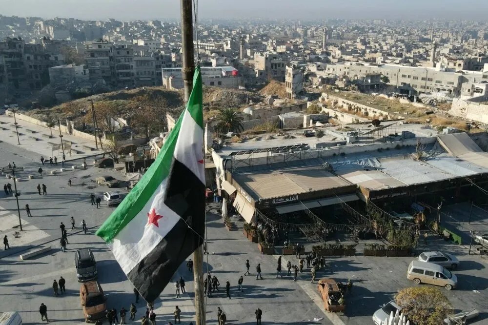 دراسة تكشف: فرص النهوض بالاقتصاد السوري بعد سقوط النظام وتحديات ما بعد الأسد