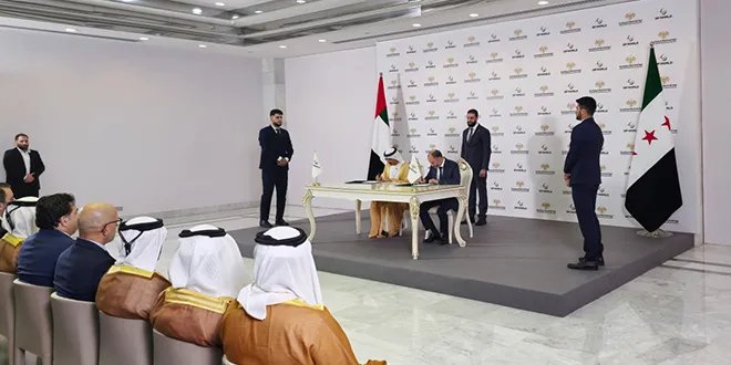 سوريا توقع اتفاقية بـ 800 مليون دولار مع موانئ دبي العالمية لتطوير ميناء طرطوس