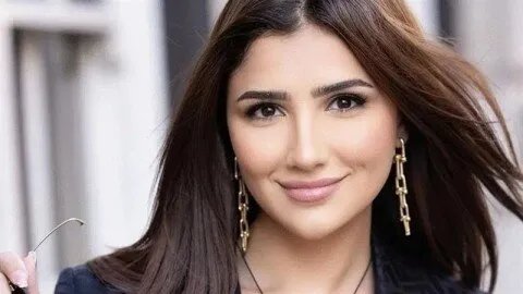مي عمر تنتقد 'الشماتة' وتستمتع بإجازة يونانية قبل تحضيراتها لرمضان 2026