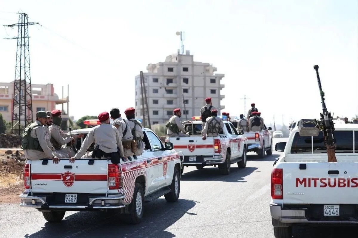 السويداء: الجيش يسحب آلياته الثقيلة وسط نزوح للمدنيين وقلق متزايد