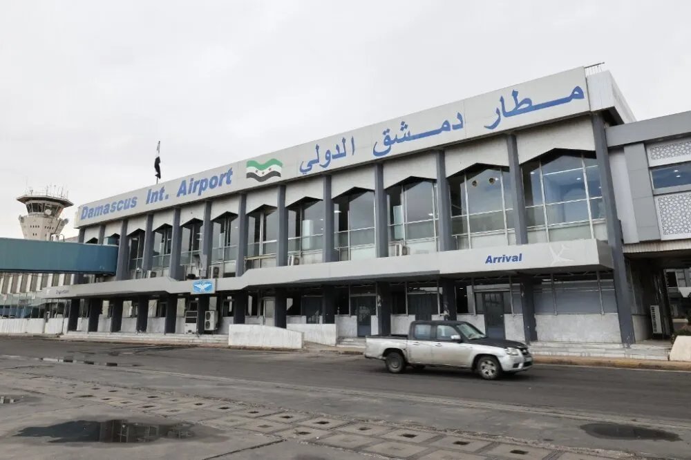 خطوة نحو الانفتاح: وفد سعودي في دمشق لإحياء الرحلات الجوية المباشرة