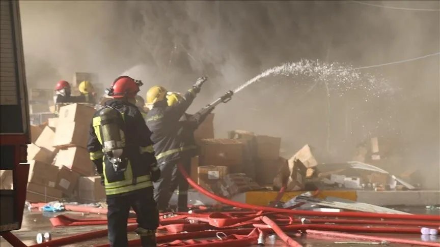 فاجعة واسط: حريق يودي بحياة وإصابة 50 شخصاً في مركز تجاري بالعراق