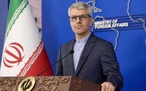إيران تجدد دعمها لسيادة سوريا وتنتقد ازدواجية المعايير الأوروبية تجاه إسرائيل