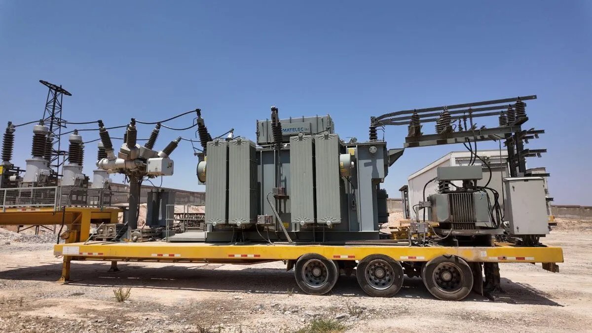 جهود مكثفة لتحسين الكهرباء في إدلب: مدير الكهرباء يتفقد محطة سراقب