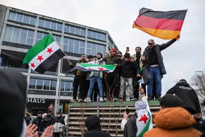 انقسام سياسي في ألمانيا حول ترحيل سوريين مدانين: هل الوضع الأمني يسمح بذلك؟