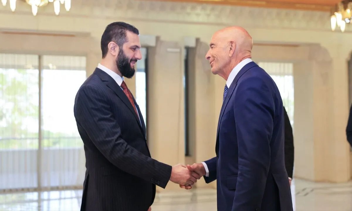 تراجع أمريكي: المبعوث توماس براك يجدد دعمه للحكومة السورية رغم دعوات المحاسبة وانتقاد التدخل الإسرائيلي