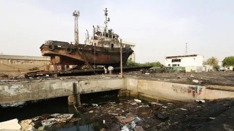 أنصار الله تعلن استهداف مواقع إسرائيلية ردًا على العدوان على غزة والحديدة.. وتصاعد المخاوف من توسع العمليات العسكرية
