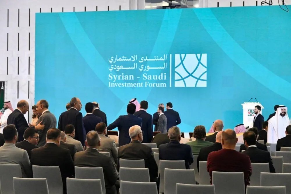 الرئيس الشرع يشهد انطلاق منتدى الاستثمار السوري السعودي في دمشق واتفاقيات بـ 6 مليارات دولار