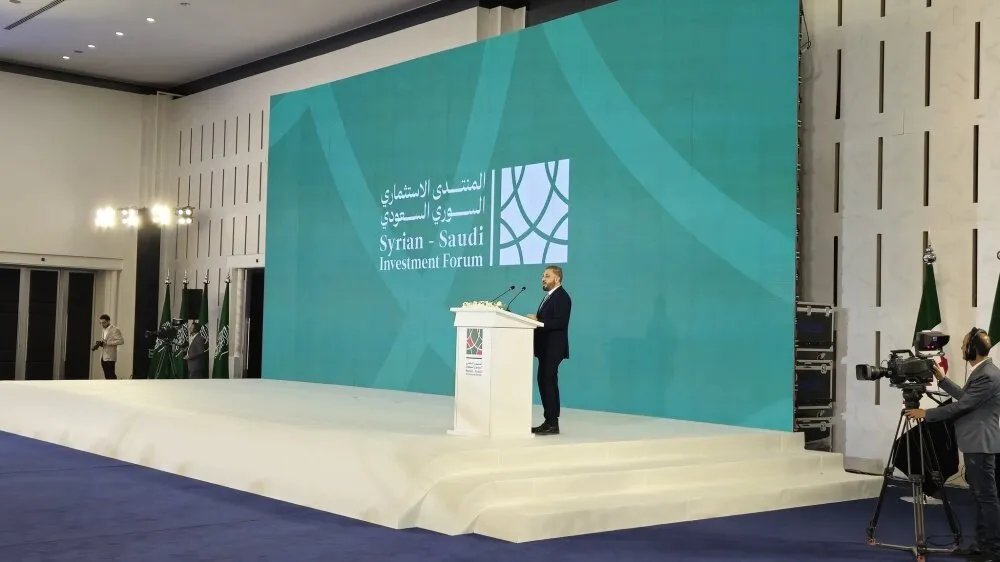 تحويل مطار المزة العسكري في دمشق إلى مطار مدني لاستقبال 30 مليون مسافر