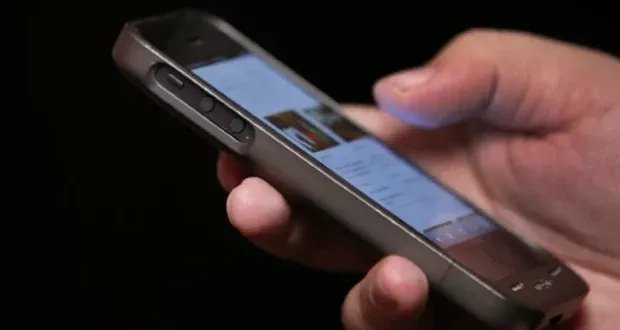 دراسة تحذر: الهواتف الذكية تهدد الصحة النفسية للأطفال دون سن 13