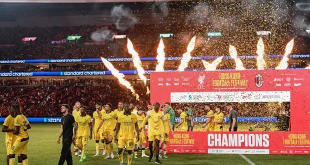 ميلان يتغلب على ليفربول في مباراة ودية مثيرة بأربعة أهداف مقابل هدفين