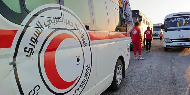 الهلال الأحمر العربي السوري يسيّر قافلة مساعدات إنسانية إلى السويداء ودرعا