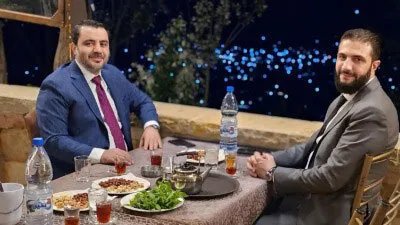 صورة تجمع الشرع والشيباني في بلودان تثير تفاعلاً واسعاً على السوشيال ميديا