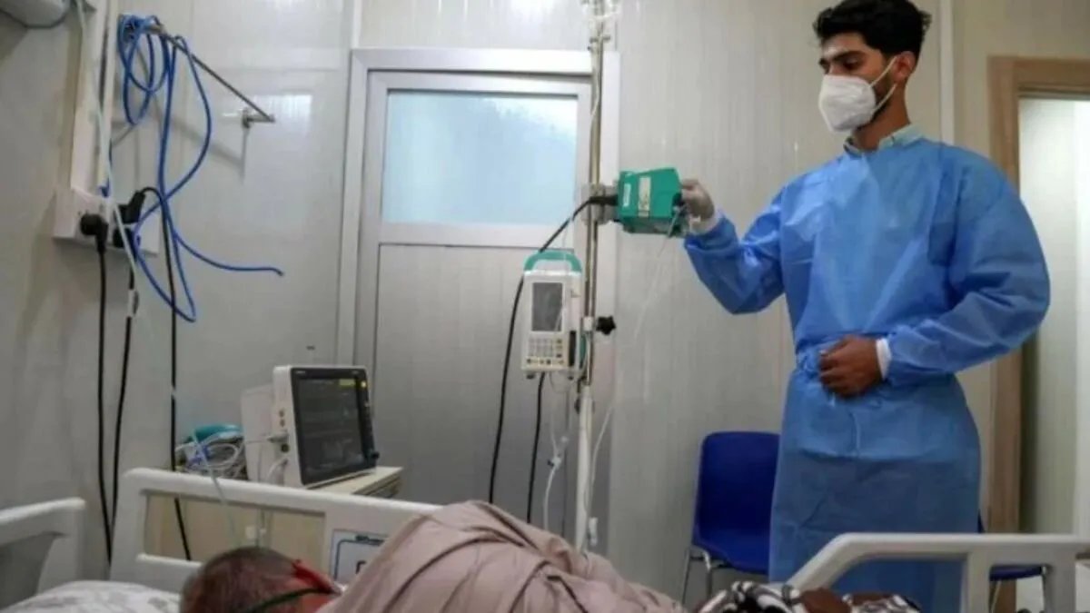 مرضى السرطان في السويداء يواجهون خطرًا مضاعفًا بسبب نقص الأدوية وتعطّل الوصول إلى العلاج