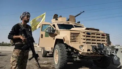 تصاعد التوتر في حلب: مقتل جندي سوري في اشتباكات مع قوات "قسد"