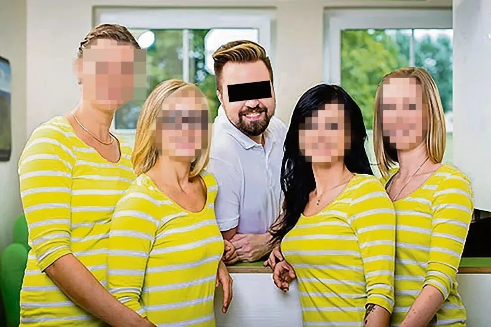 فضيحة في ألمانيا: طبيب أسنان يواجه غرامة وسحب ترخيص بسبب تصوير مساعداته بكاميرا خفية