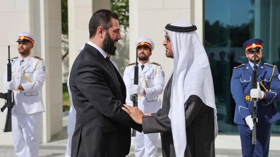سوريا والإمارات تتفقان على استئناف الرحلات الجوية وتوسيع الاستثمارات: تحول في العلاقات