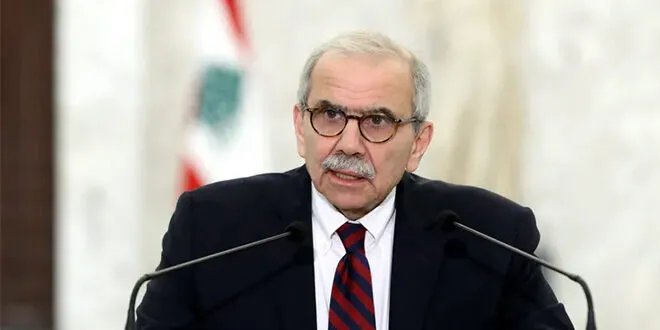 رئيس الوزراء اللبناني يتطلع إلى علاقة أخوية جديدة مع سوريا بقيادة الشرع