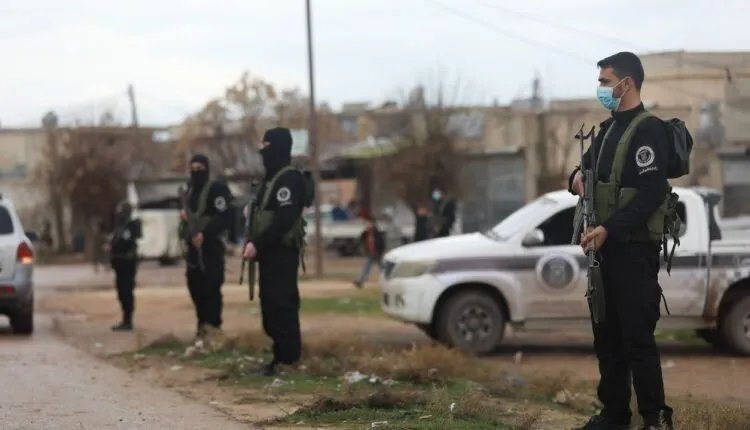 سوريا: القبض على ضابطين سابقين بتهمة انتهاكات في ريف حمص