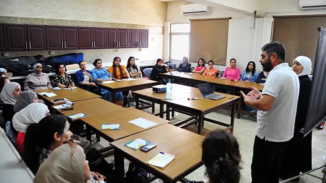 وزارة الصحة السورية ترفع كفاءة الكوادر التمريضية بورشة تدريبية متخصصة
