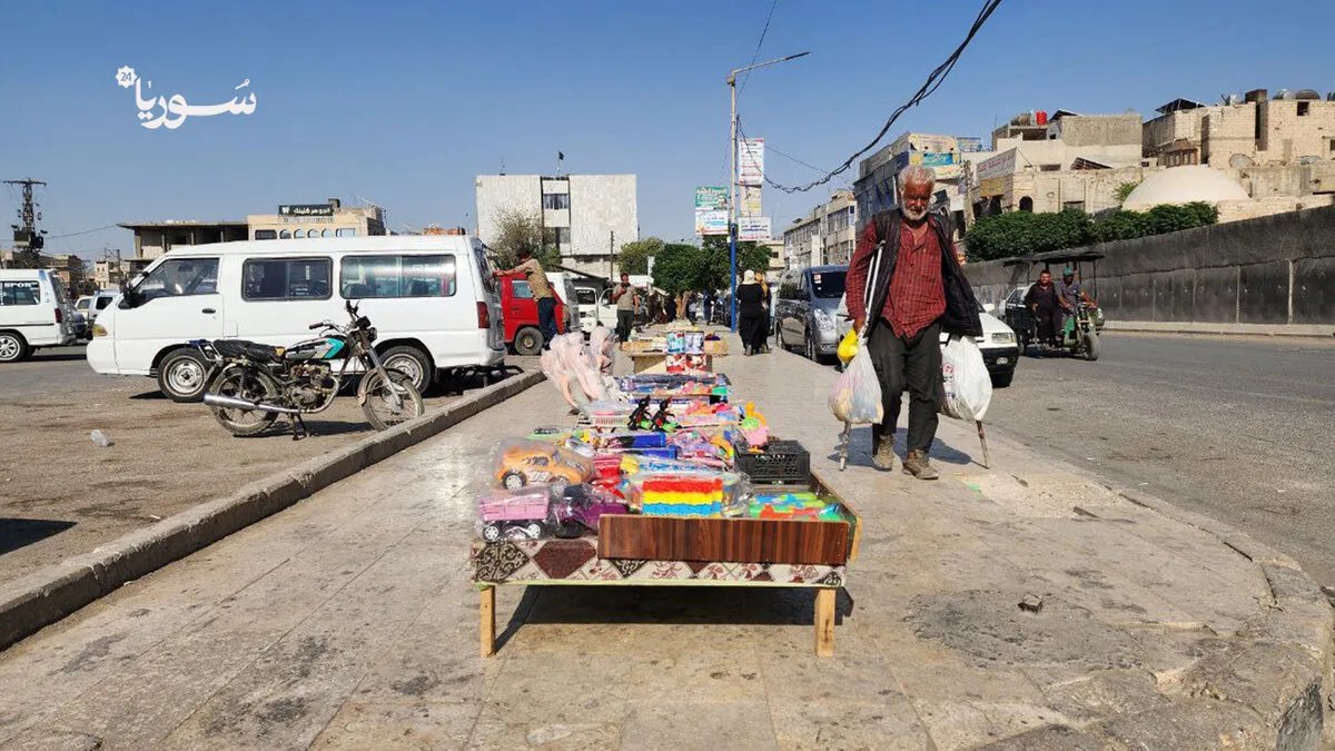 منبج: شكاوى متزايدة من انتشار البسطات العشوائية ومطالبات بحلول تنظيمية