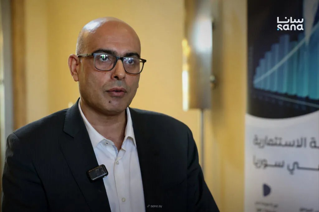 خبير مالي يقدم خطة مفصلة لإصلاح السياسة النقدية في سوريا: خمس مراحل نحو الاستقرار