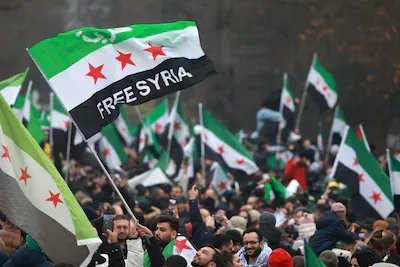 تقرير يكشف: لماذا يتردد الجيل السوري في ألمانيا بالعودة إلى الوطن رغم الحوافز؟