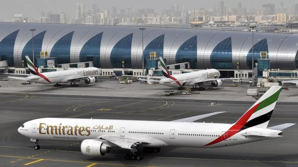الإمارات تستأنف رحلاتها الجوية إلى سوريا بعد توقف.. ما الأسباب؟