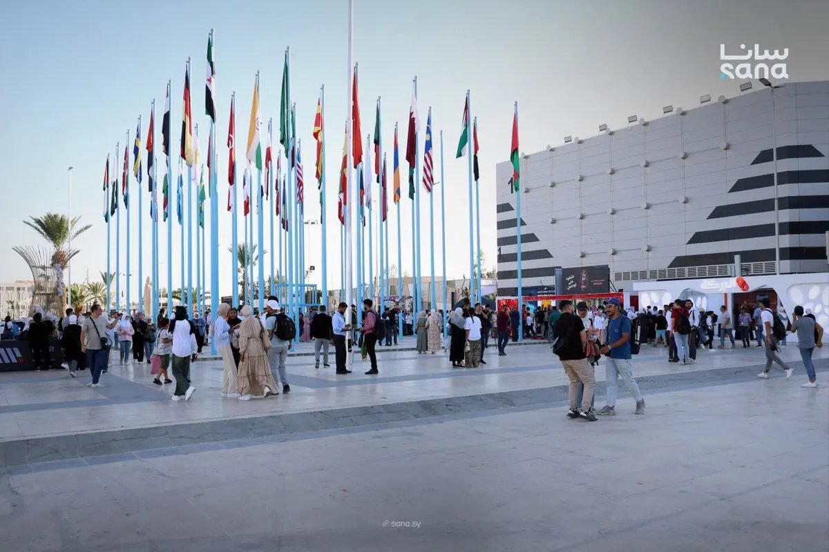 إقبال جماهيري غير مسبوق على معرض دمشق الدولي: مئات الآلاف يتدفقون في الأيام الأولى