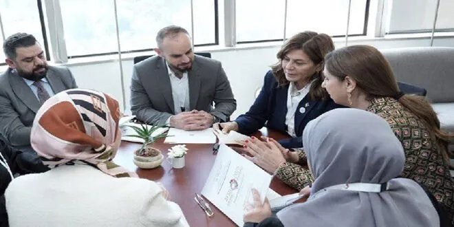 وزيرة الشؤون الاجتماعية السورية واللبنانية تبحثان حلولاً لملف اللاجئين السوريين في لبنان