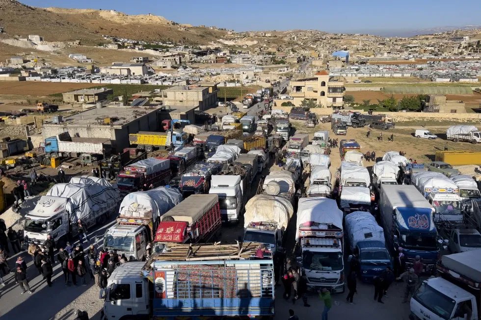 الأمم المتحدة: عودة مئات الآلاف من اللاجئين والنازحين السوريين إلى ديارهم