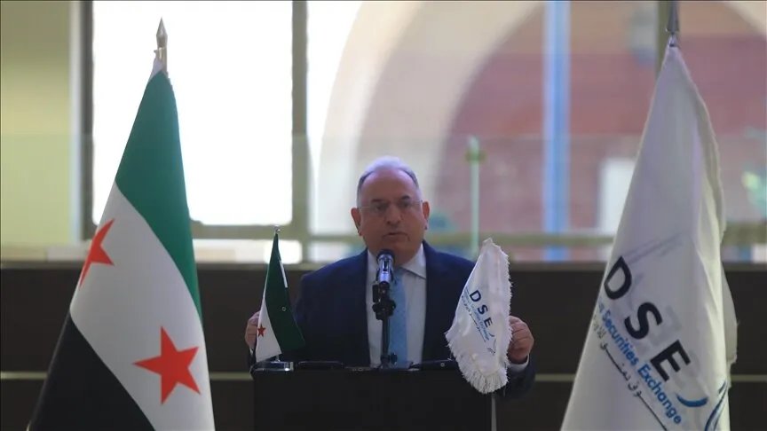 وزير المالية السوري يعلن عن لجنة لمعالجة أزمة القروض المتعثرة في البنوك الحكومية
