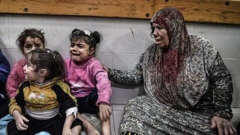 غزة تحت القصف: عشرات الشهداء والجرحى في غارات إسرائيلية مكثفة وتهديدات بإخلاء مباني