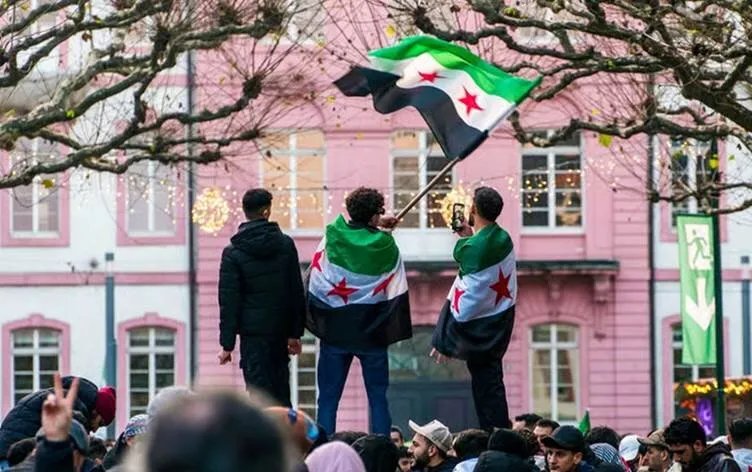 انخفاض حاد: طلبات لجوء السوريين في أوروبا تتراجع بنسبة 66%