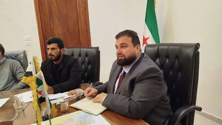 السويداء: صرف رواتب المتقاعدين وتأمين احتياجات النازحين