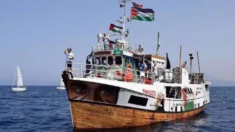 قبل الإبحار إلى غزة: قصف إسرائيلي وتوتر في تونس استعدادًا لمواجهة الحصار