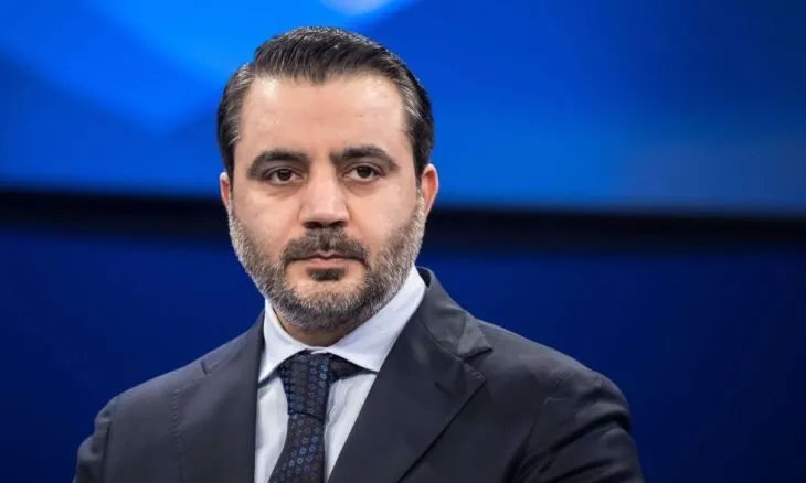 وزير الخارجية السوري يصل الدوحة للمشاركة في اجتماع تحضيري لبحث العدوان الإسرائيلي