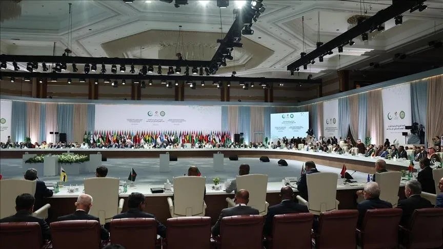 القمة العربية الإسلامية الطارئة في الدوحة تدين العدوان الإسرائيلي وتطالب بمحاسبته