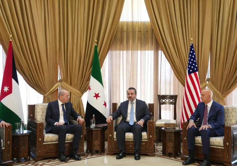 خلاف حول خارطة طريق السويداء: هل يرفض الهجري الحل الثلاثي؟