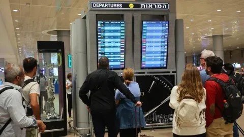 هجرة جماعية: أكثر من 79 ألف إسرائيلي يغادرون إسرائيل في عام 2024 وسط تصاعد التحديات